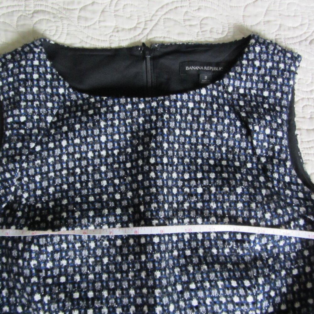 Banana Republic Tweed Dress - Picture 5 of 6